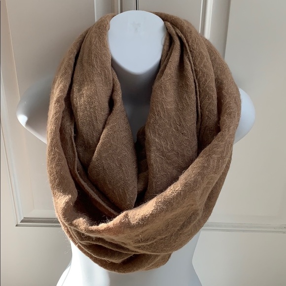 Accessories - 🦃 Brown Chunky Infinity Scarf